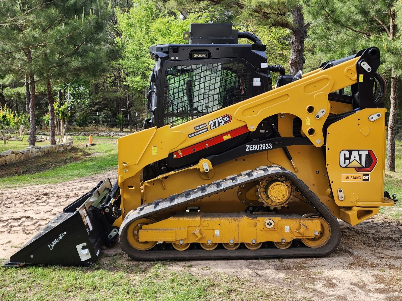 CAT 275 XR compact track loader in the field Texas